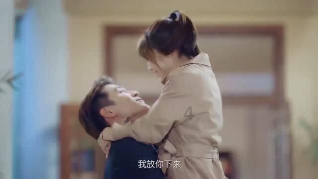 向上跳的香蕉